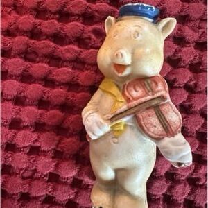 Charming Pig Figurine with Violin